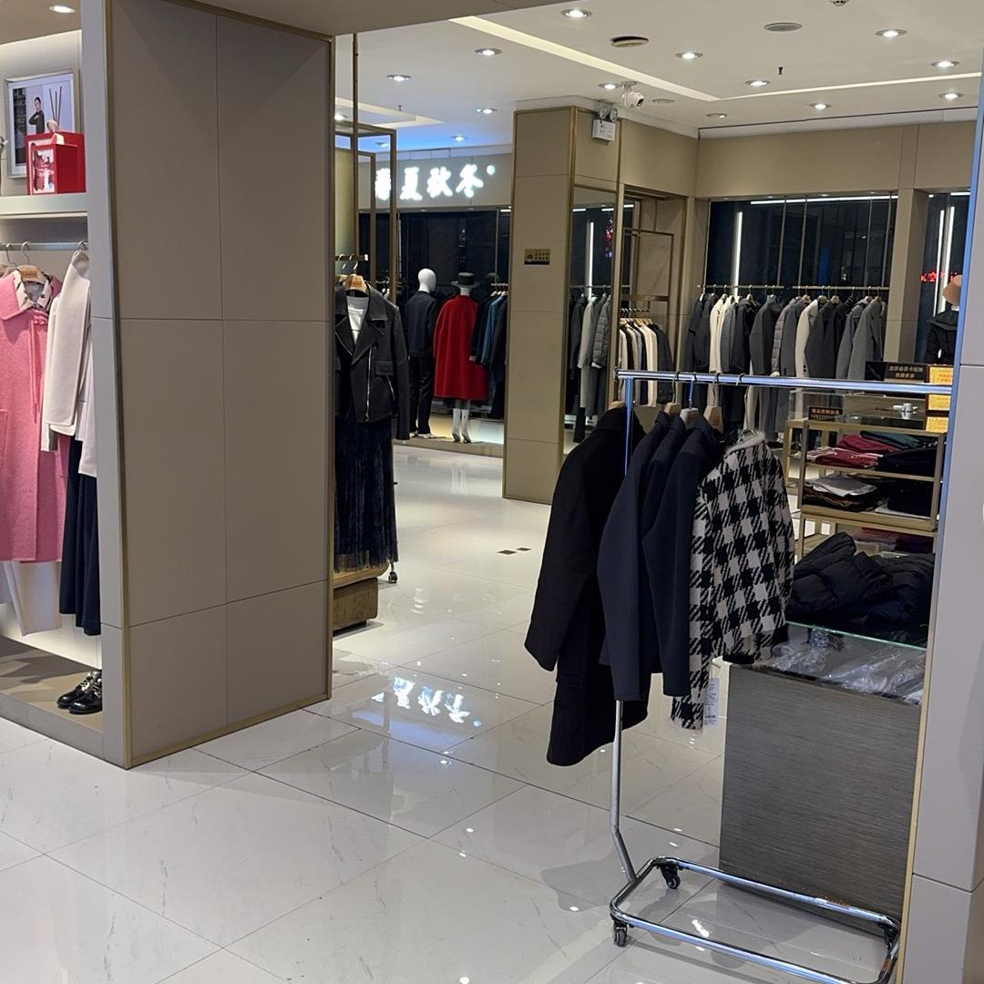 万达专柜撤店