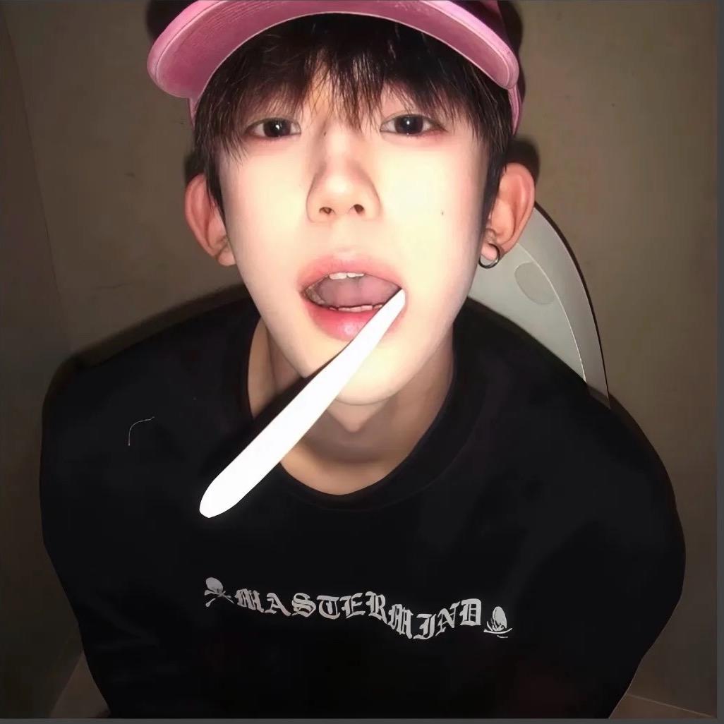 🖕🏼💪