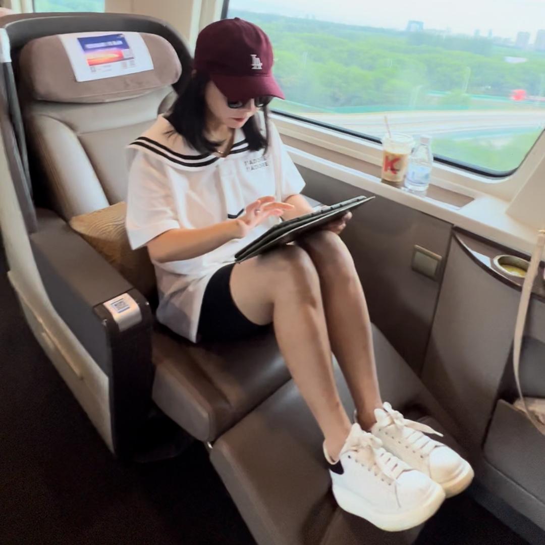 美洋洋吖