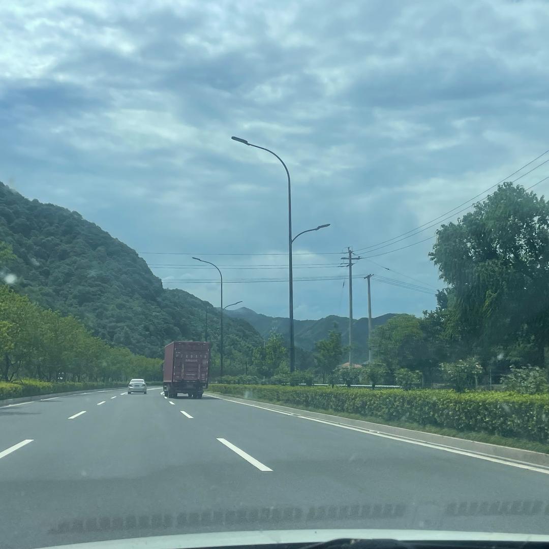 赵