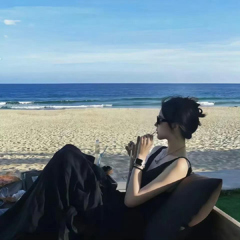 H&