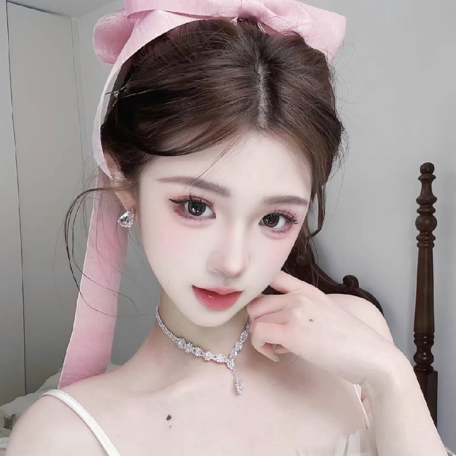 曼曼