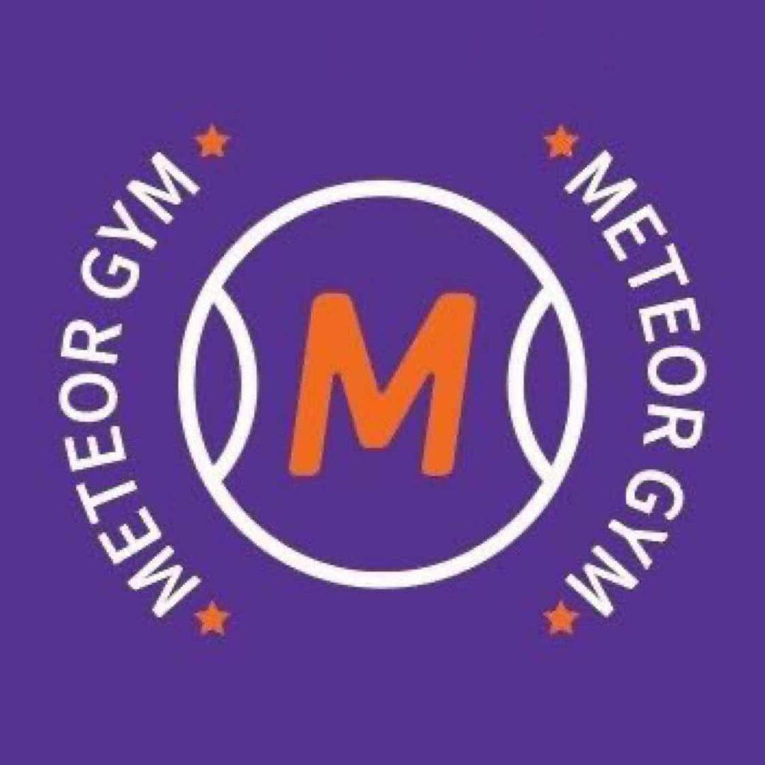 萌星动篮球运动馆