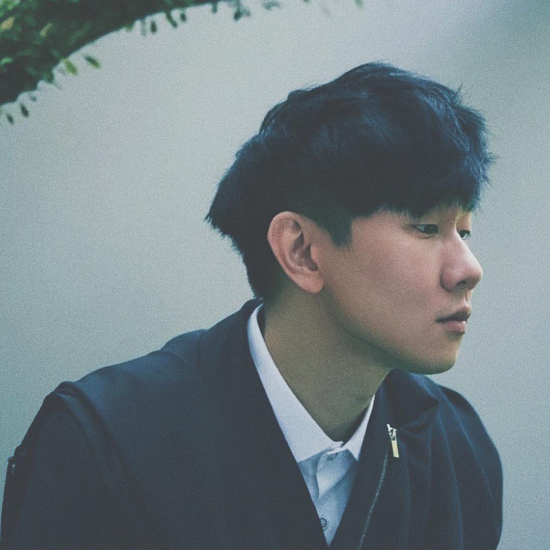 是小明呀