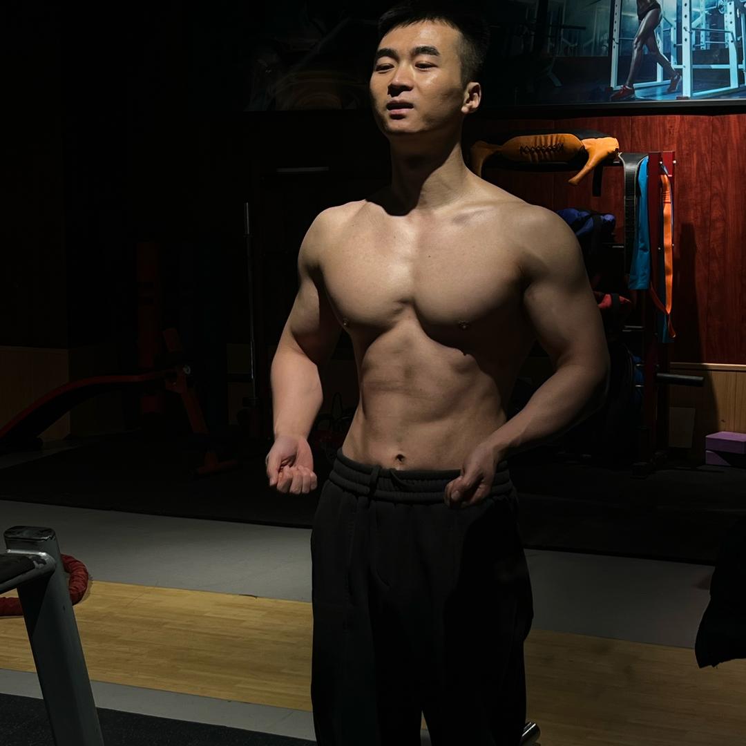 阿正爱健身