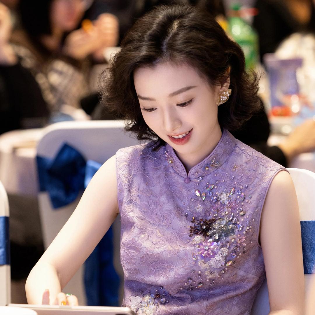 西子小老板娘轻奢女装