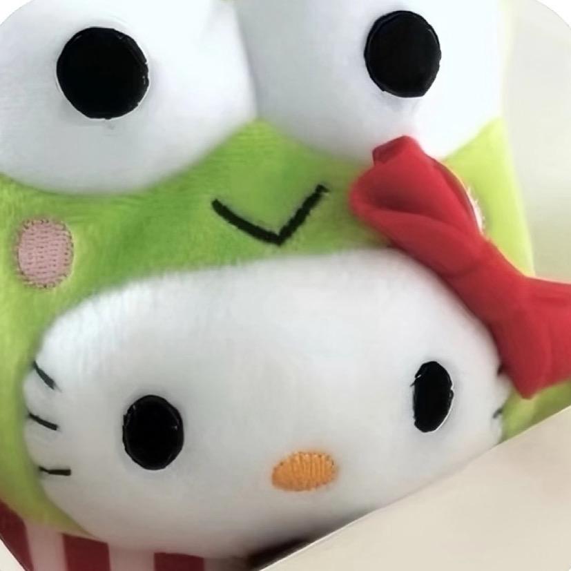 曾露蒽