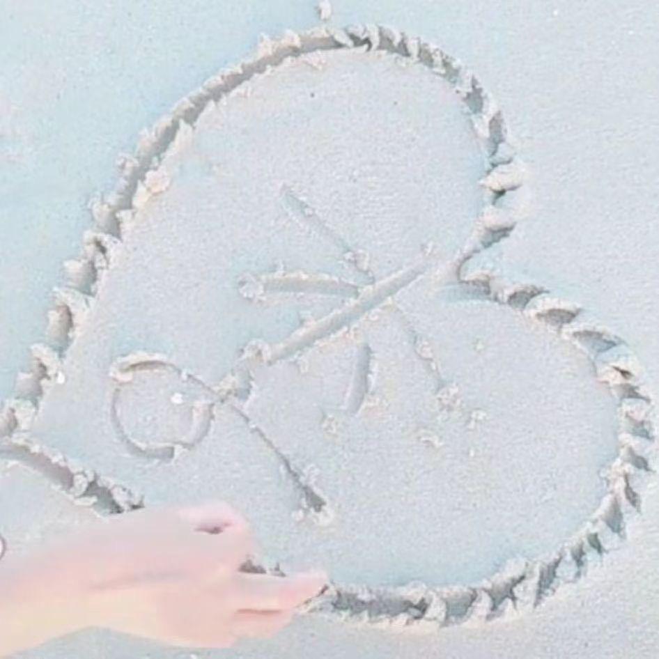 ღ᭄💞小芳໑ຼ💕