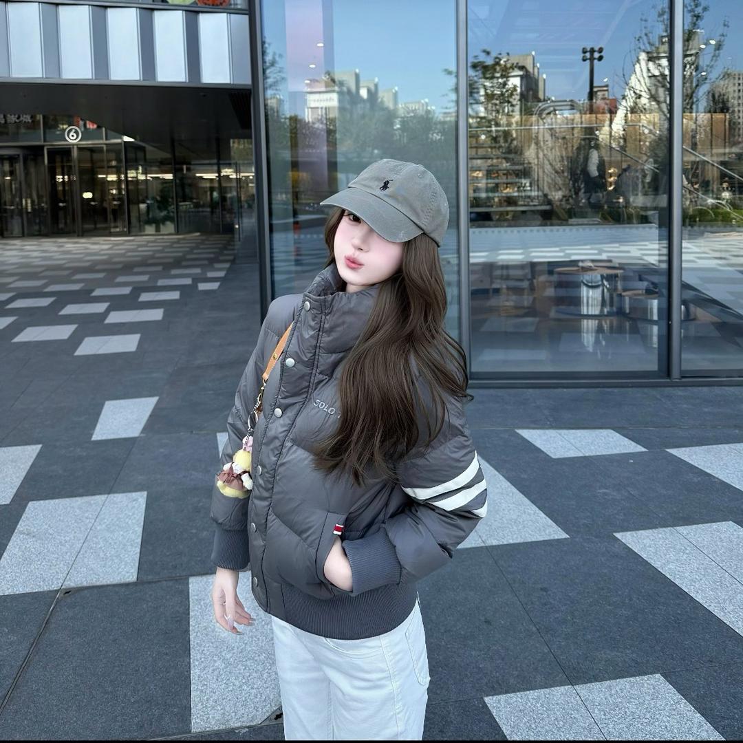 艾米女装工厂店