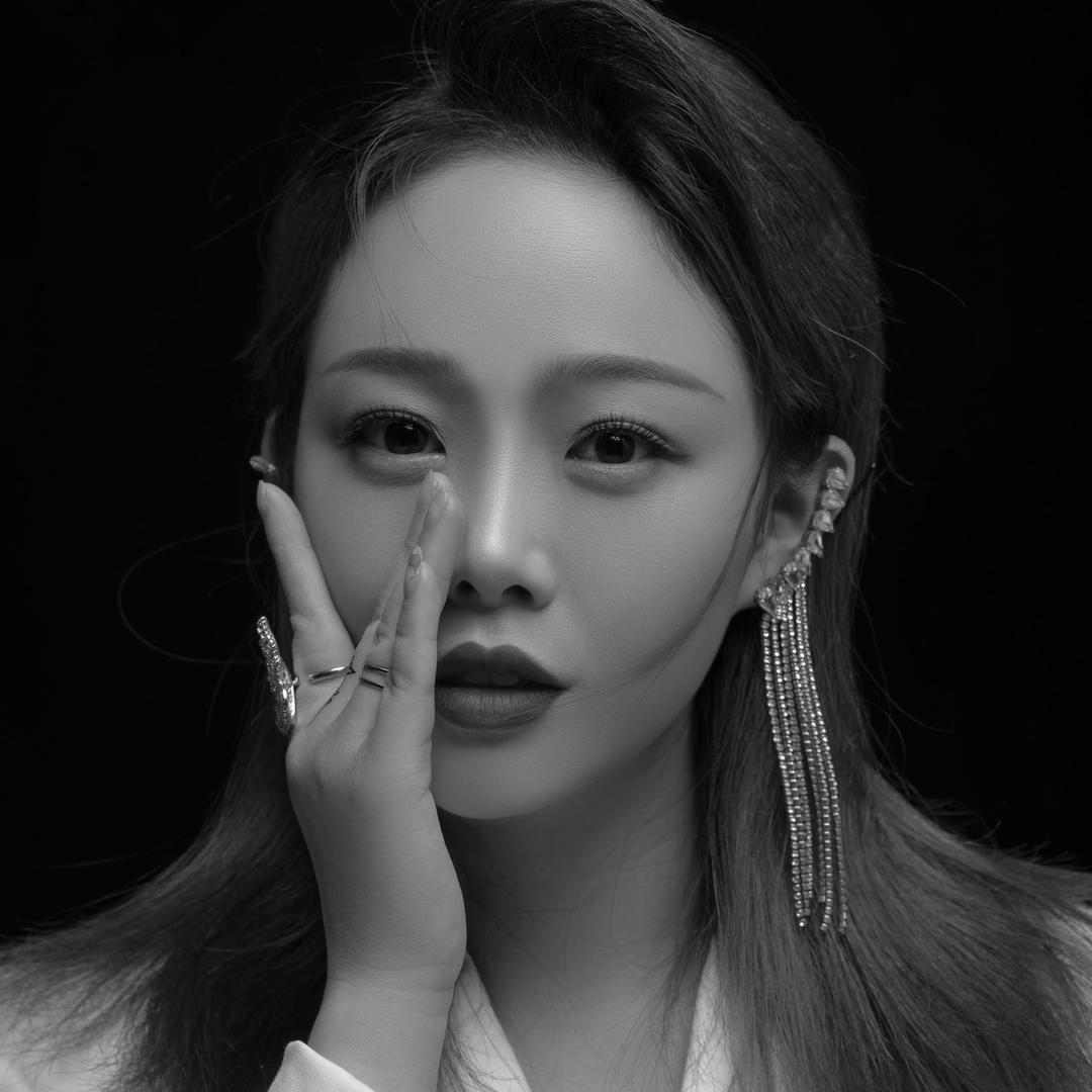 琦琦美妆造型