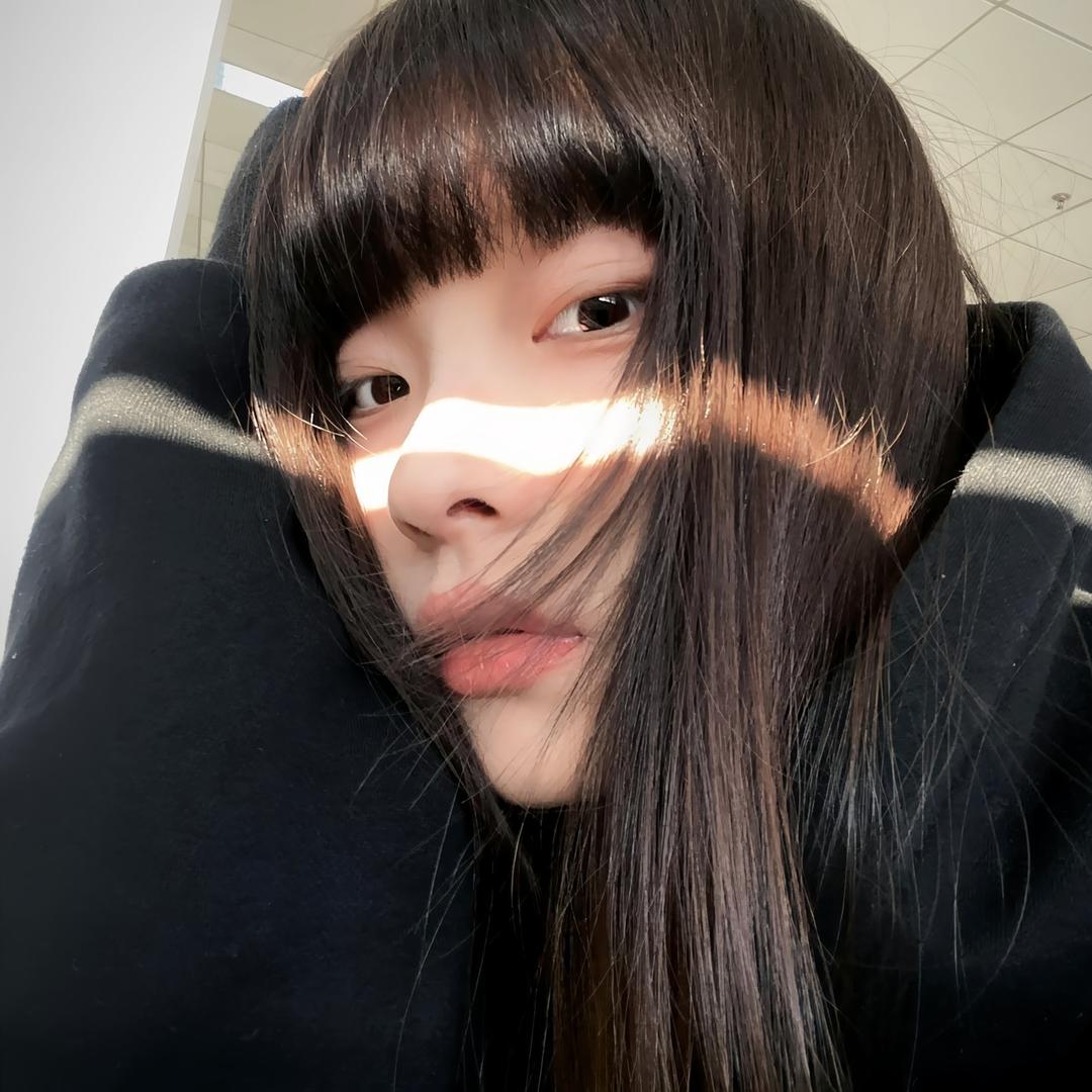 Cam
