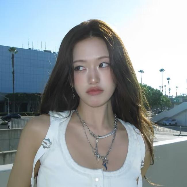 迷惑的卡特罗尔