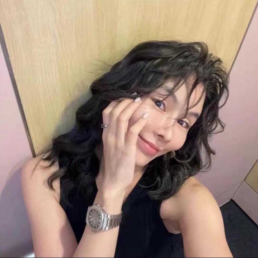 侯點點（爆款穿搭）