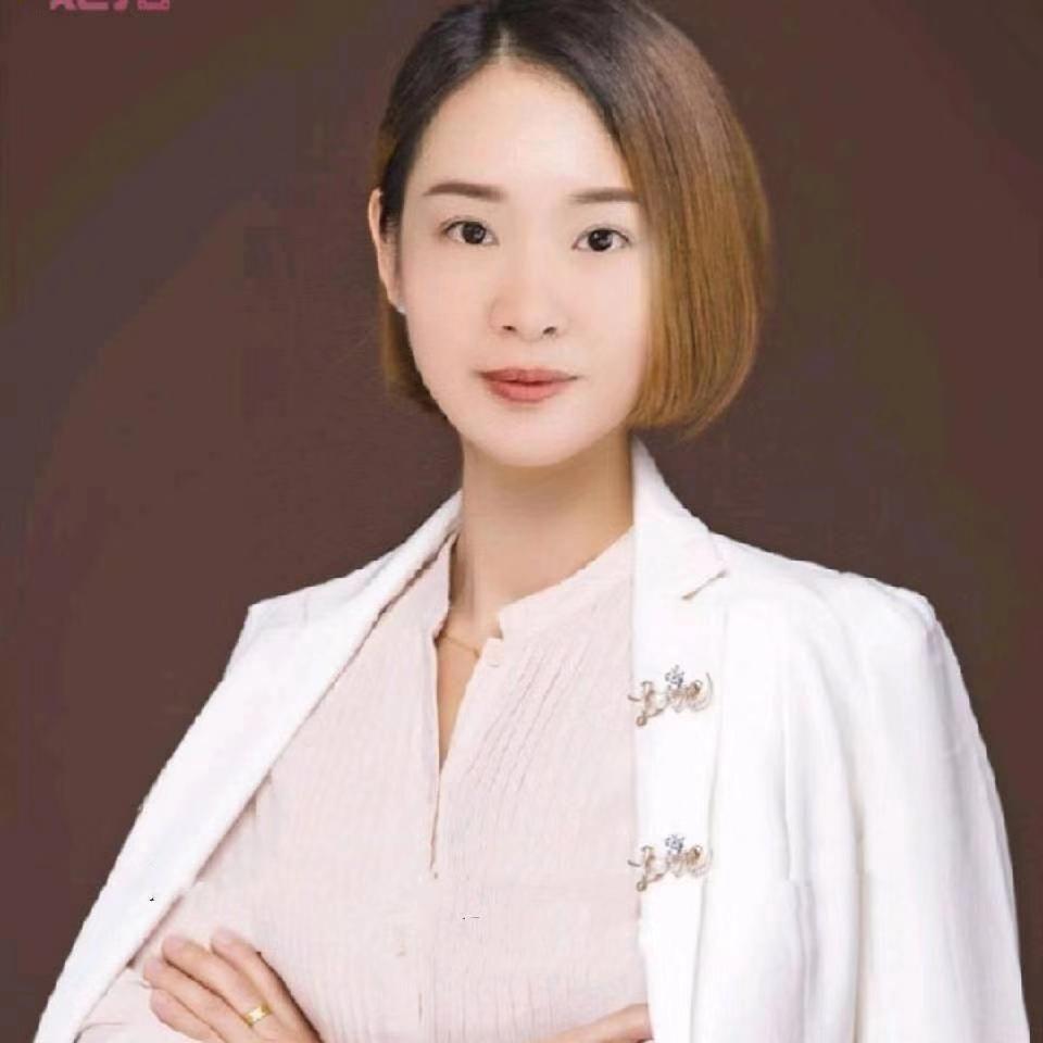 华老板（美容会所）