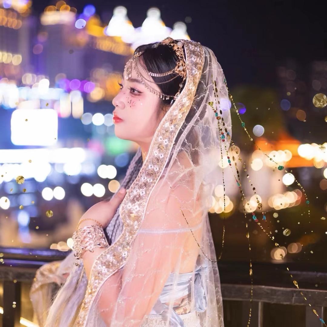 爱唱山歌的梅梅