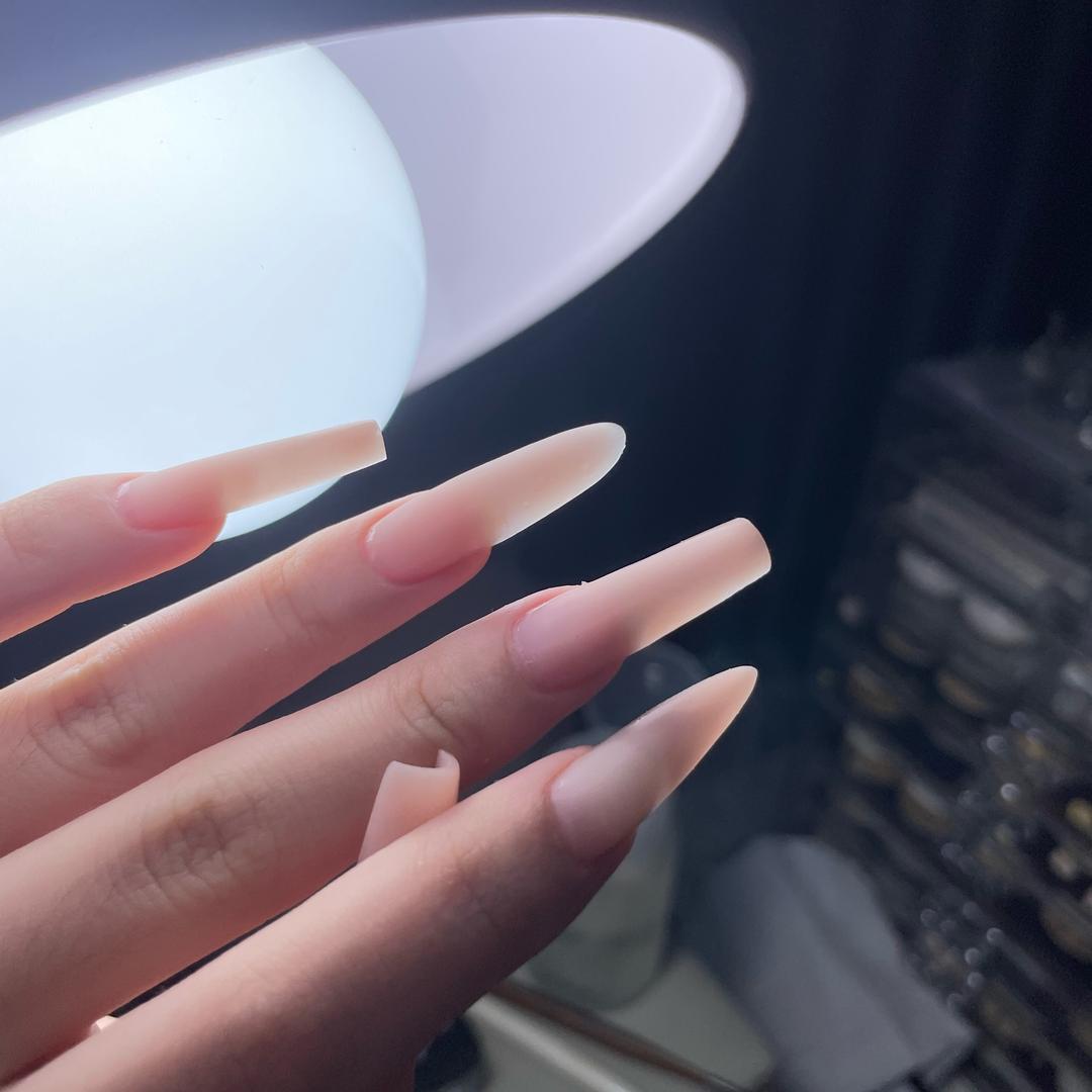 布琳（爱搓指甲）宝安石岩