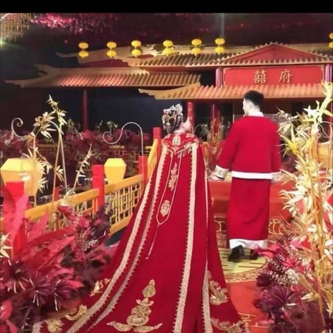 娜娜24号演唱会现场-哥