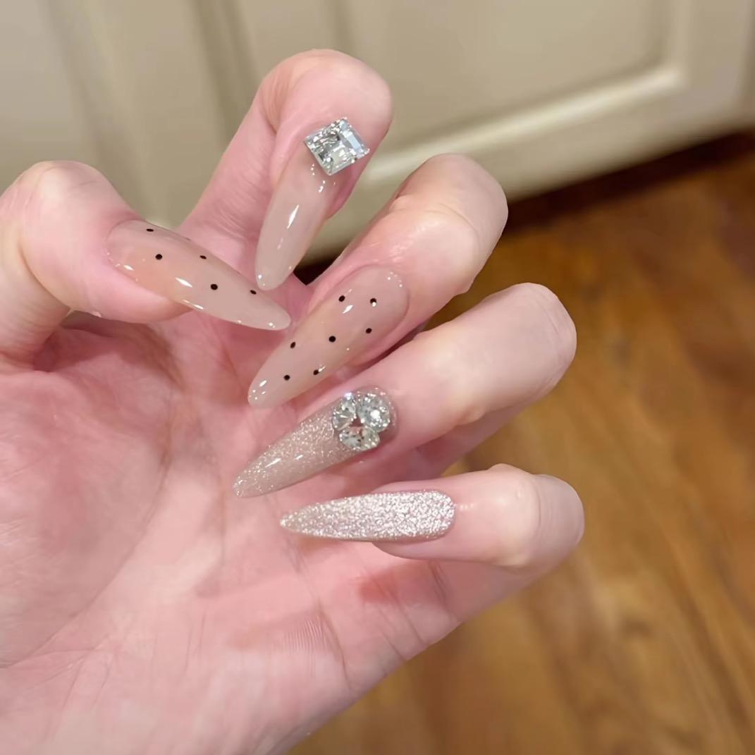 鲁山下洼口99雾眉（美甲版）