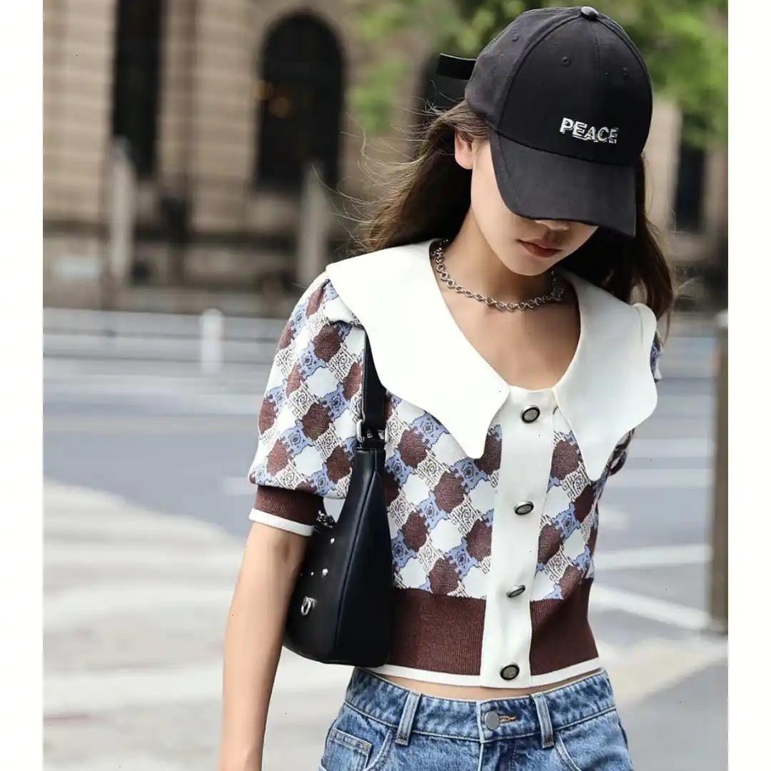 万达TPN女装专柜