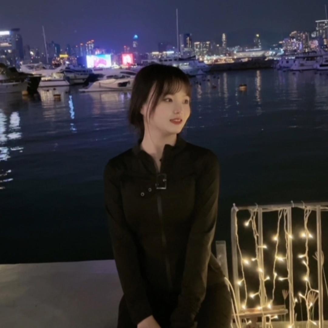 鲁班依依🐳⁸¹¹