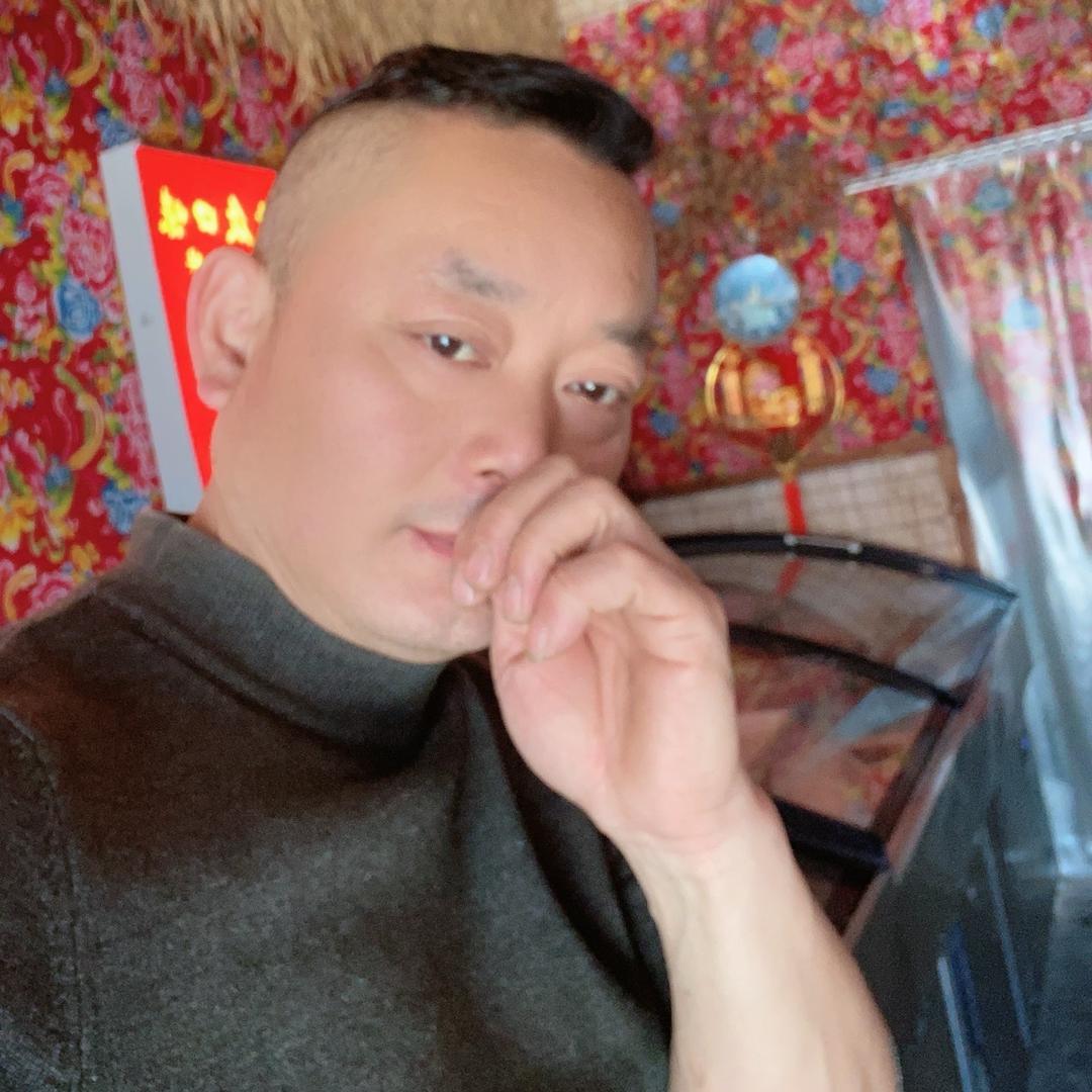 半截楼烧烤大排档（隔里到