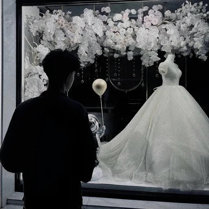 发呆的小刘🚬ཀ࿐