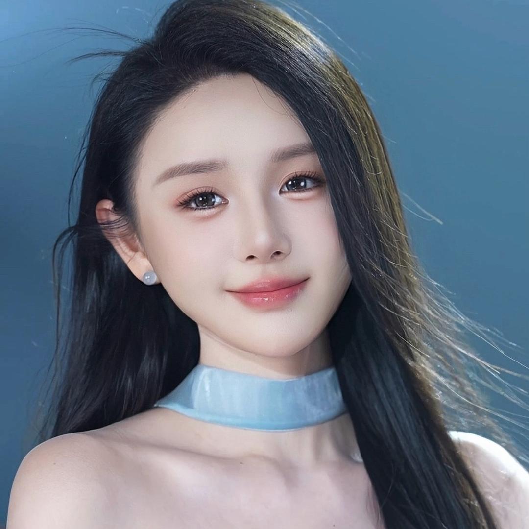 歌手美娜
