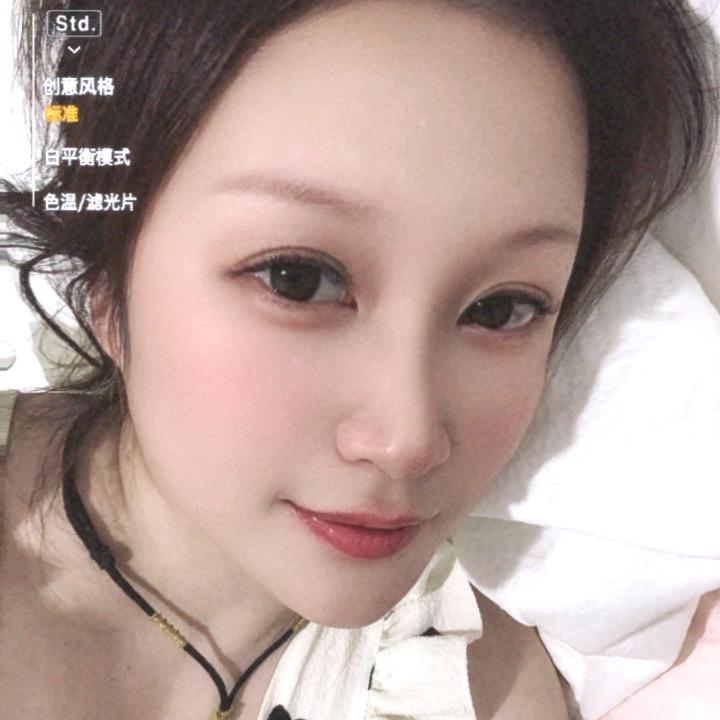 a  丽。姐  