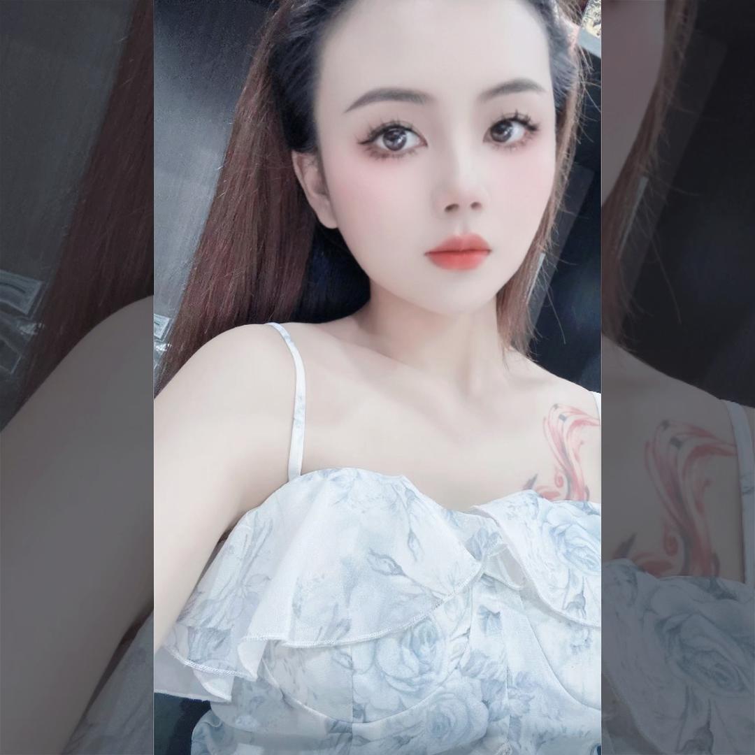 小梅🍓姐姐👧