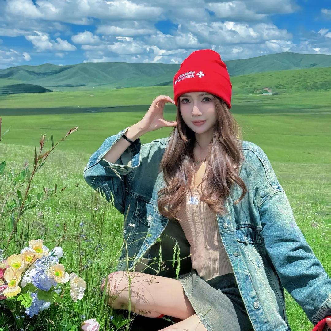 杨依姗【每日精选穿搭】