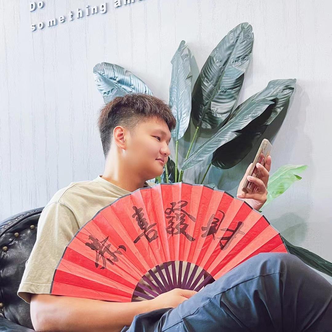 黄瑞伟