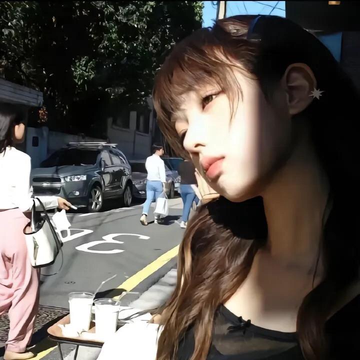 灵灵服装定制