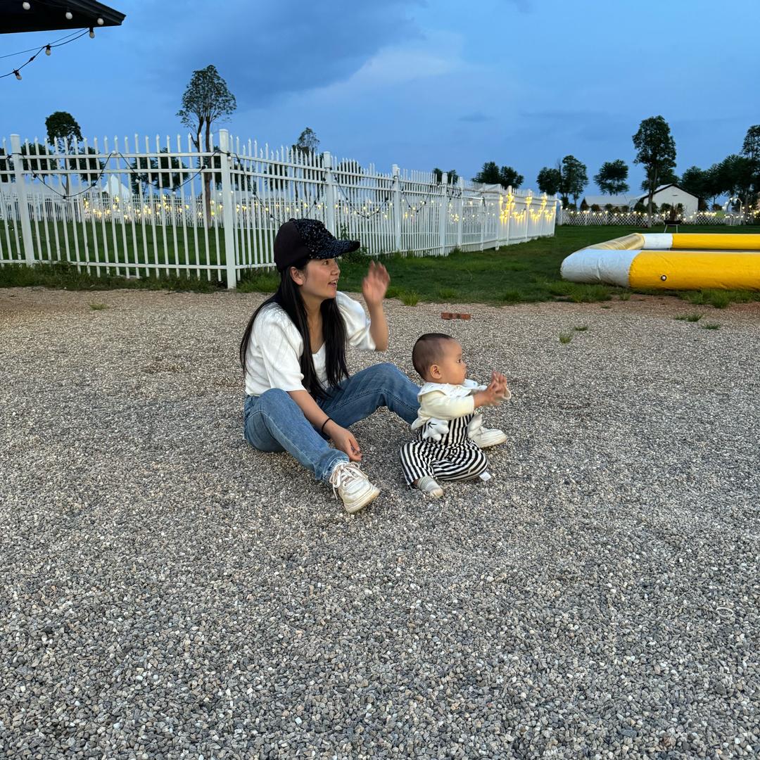 鼎鼎和麻麻