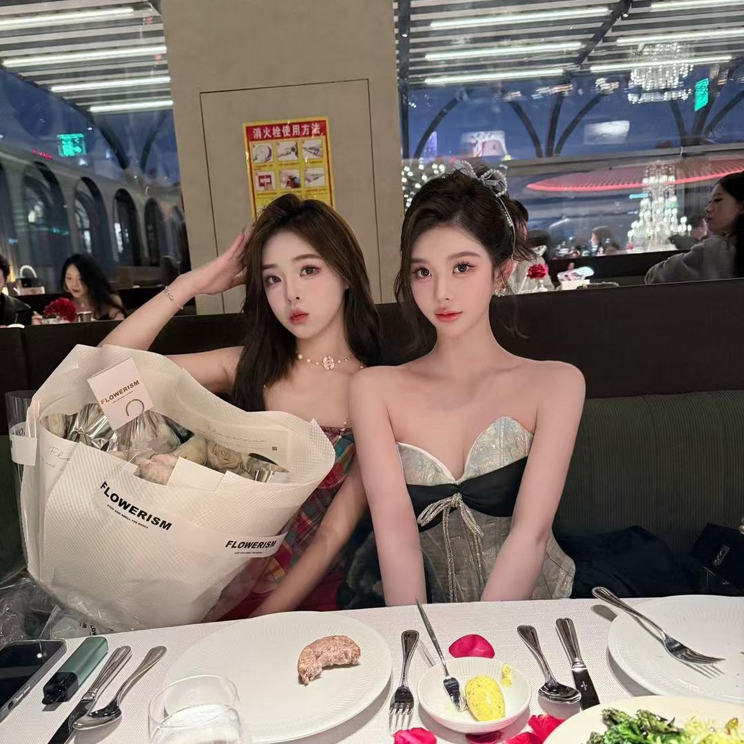 王 小 可