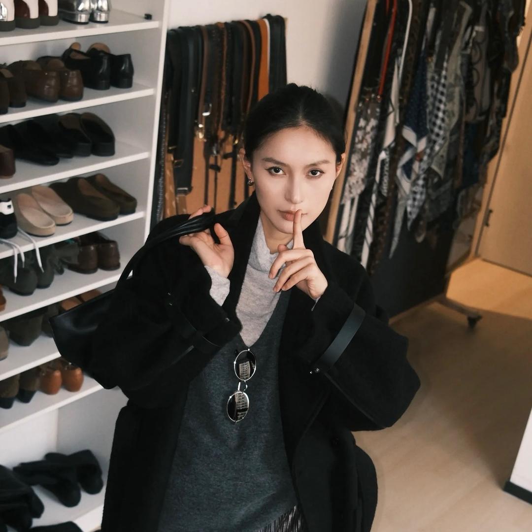 张琪JIEJI～直播小铺