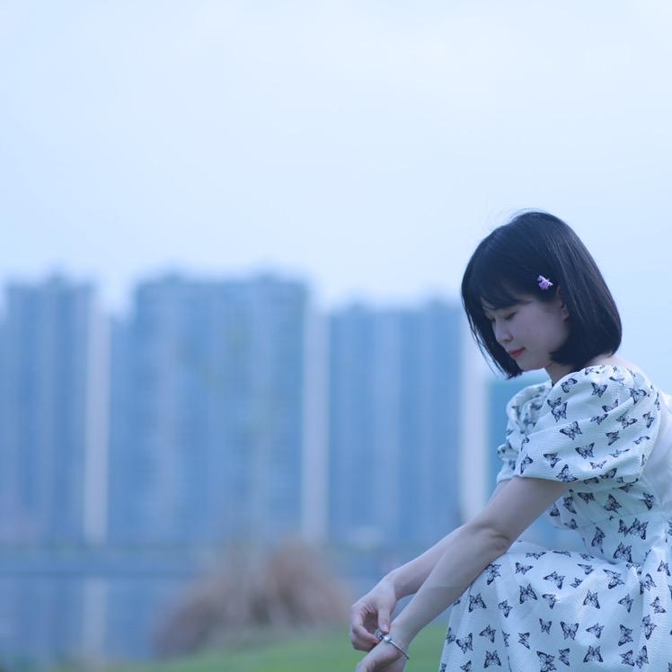 Ada朱小丹