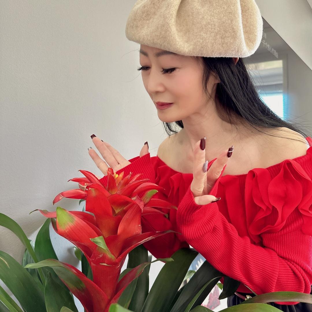 红红