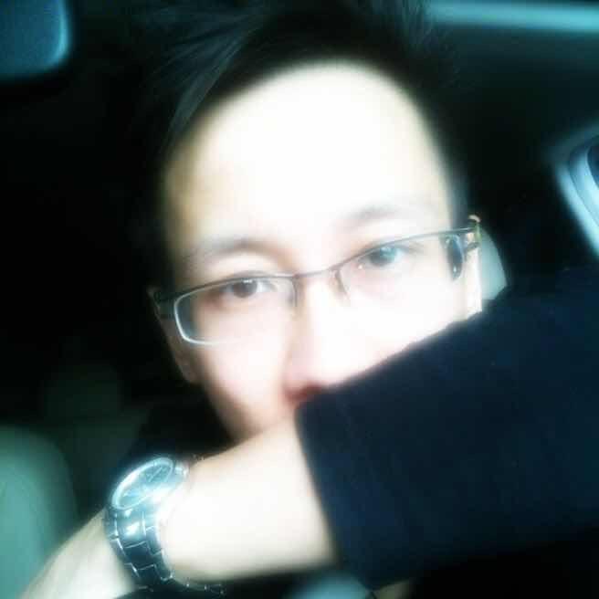 夜，凄美了谁。