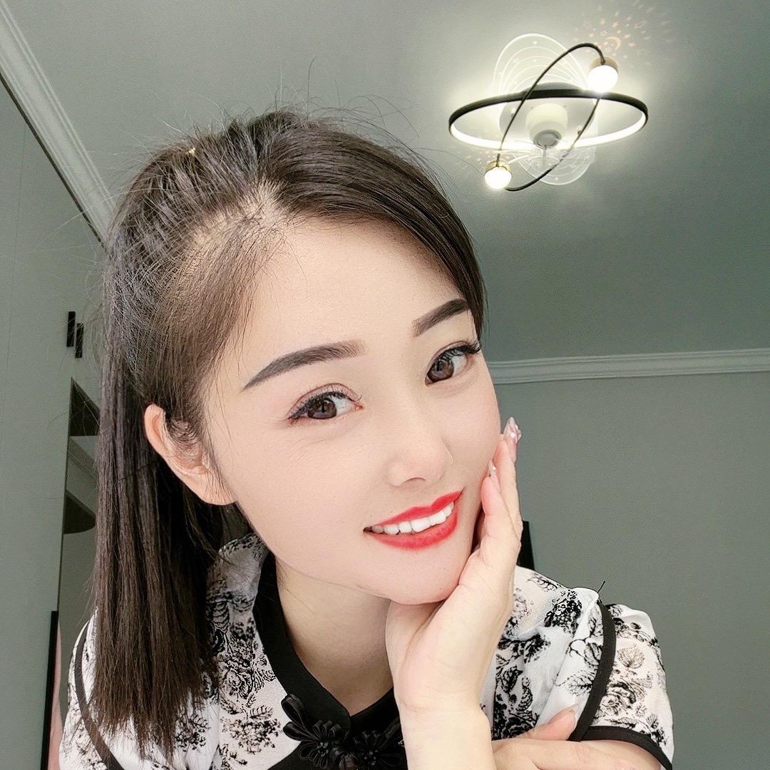 小燕💖爱生活，💖爱自拍