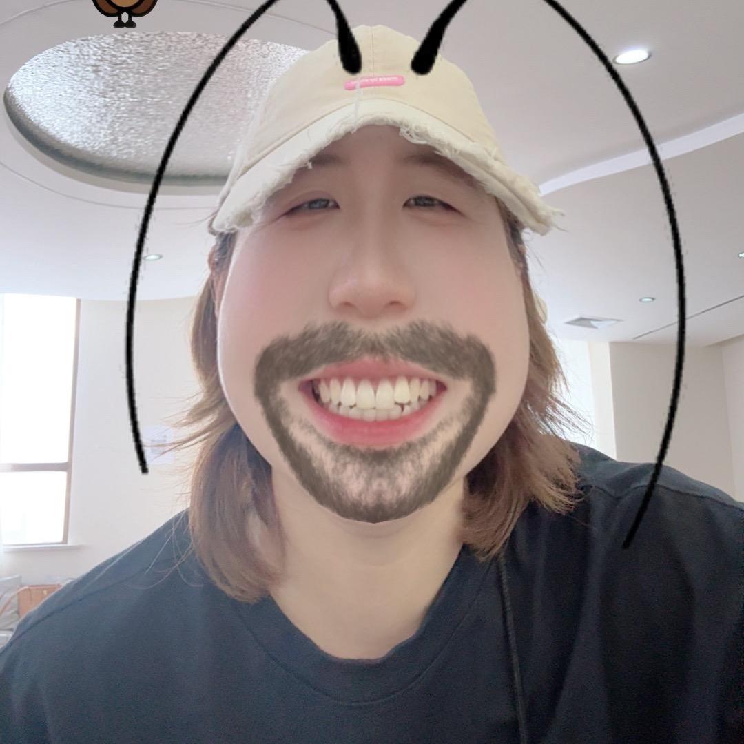 三营六组白面葫芦娃