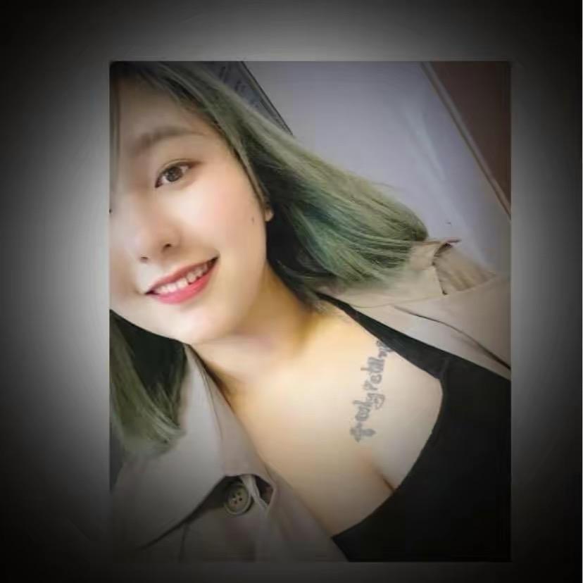 🇲🇲🐼小娜PutSha🐼🇲🇲