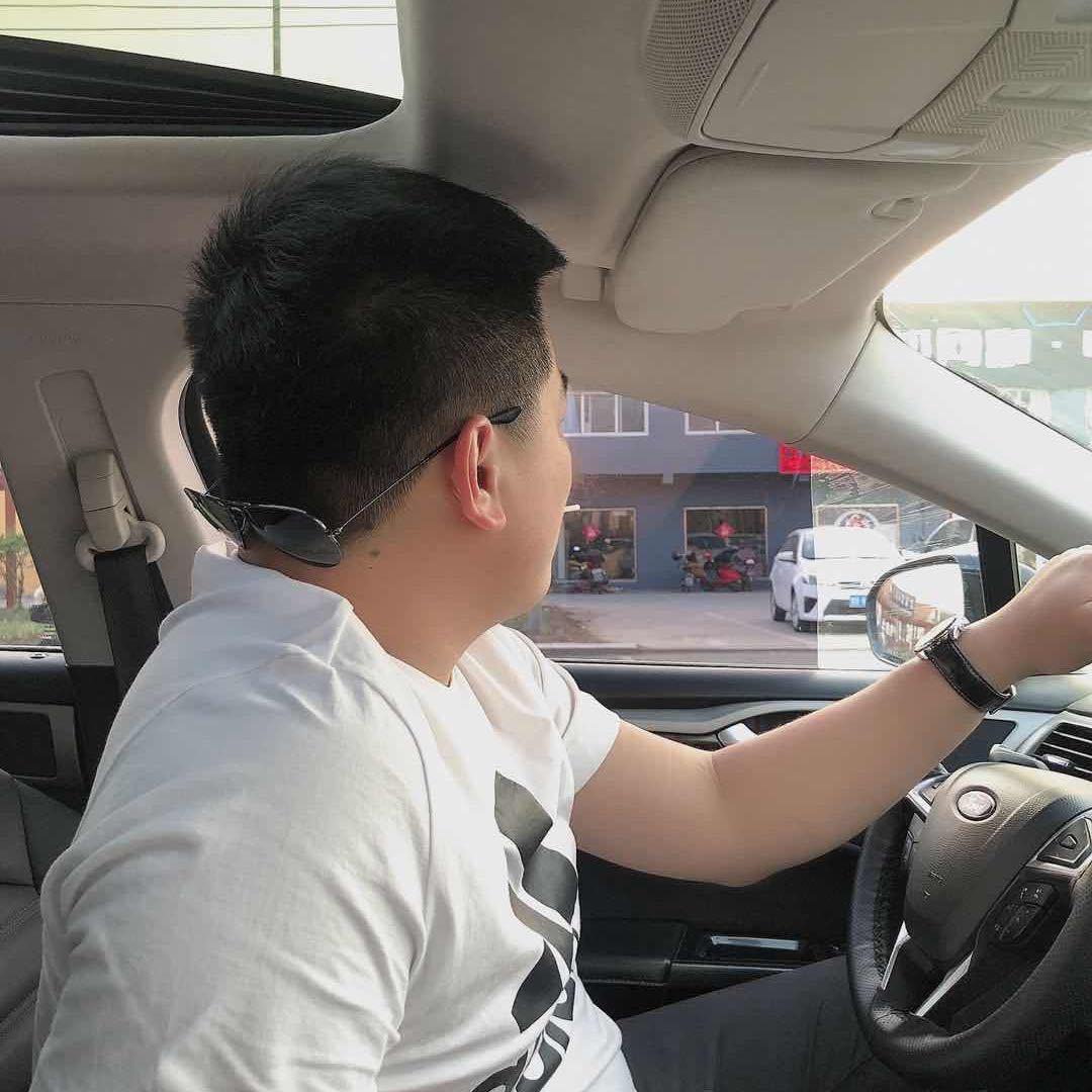 L.刘凯