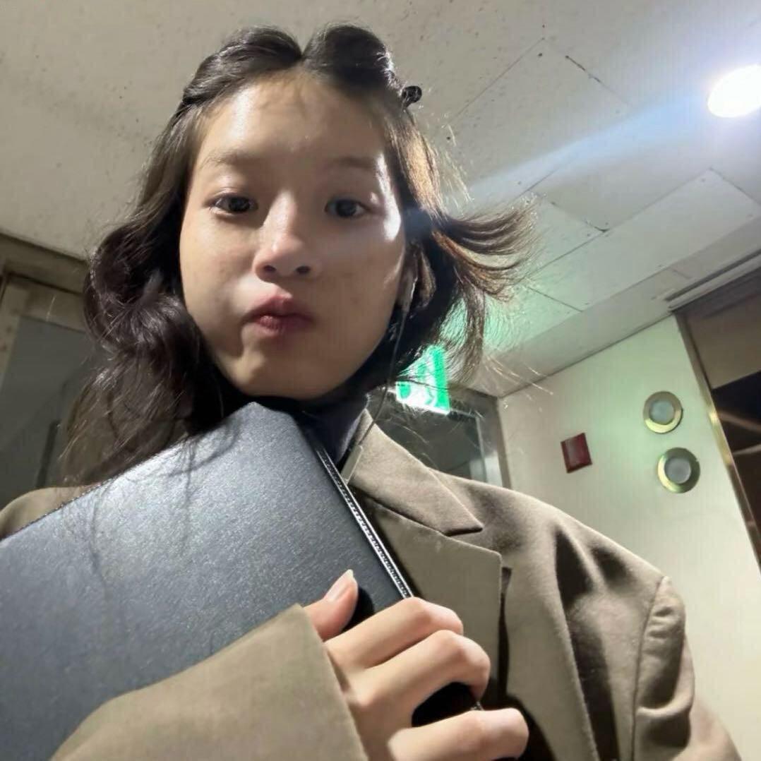 早点睡觉然后天天开心