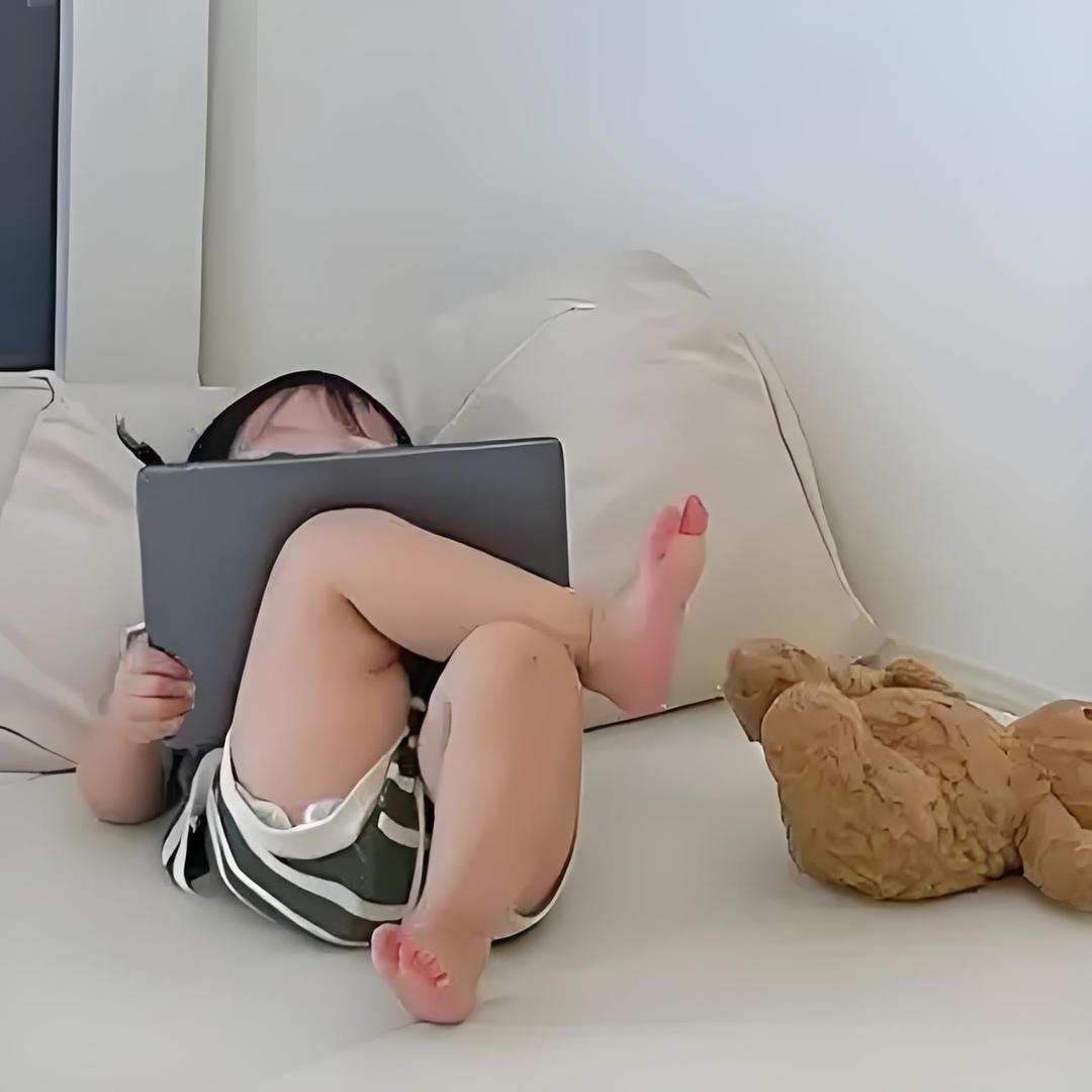 谁与谁安