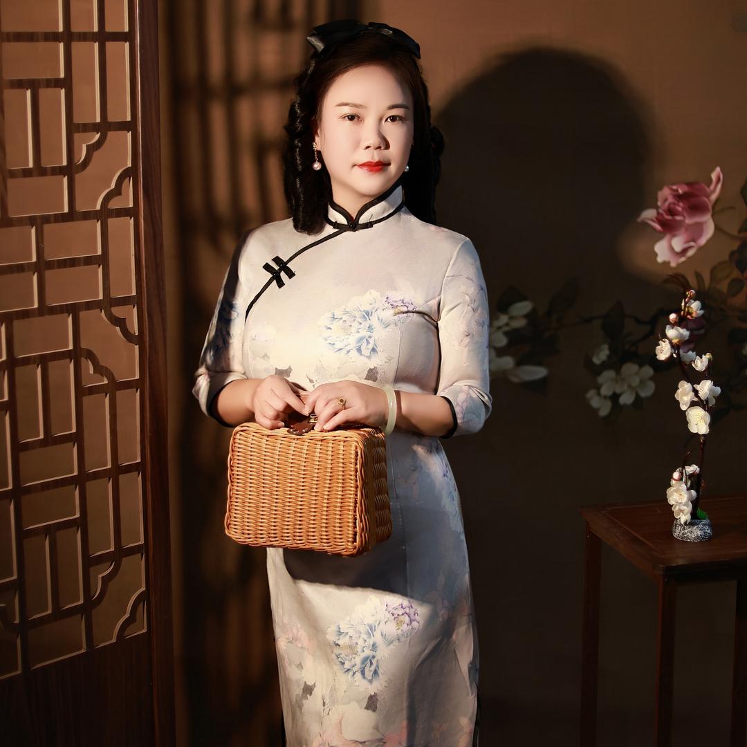 爱财爱己