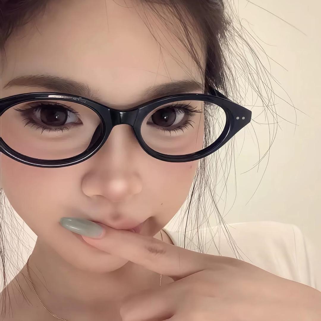 哦. ㅤ