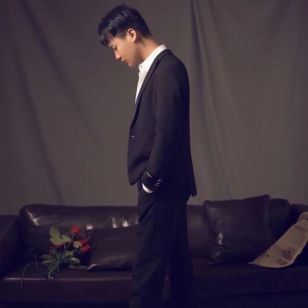 汶上县里享美发店