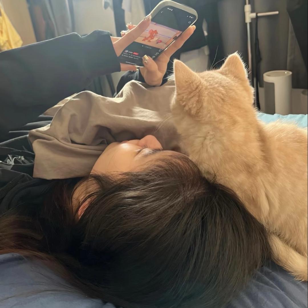 椰椰拿铁🥥