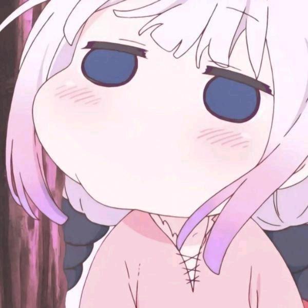 拥抱笑笑。
