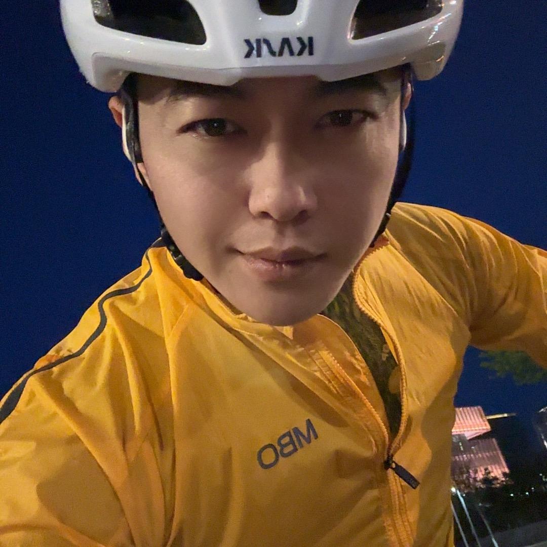 爱运动的時傾🚴🏻‍♂️🏃🏻‍♂️